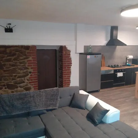 Apartment Pod Svatou Horou *